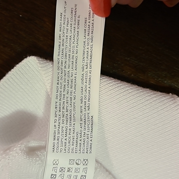 Smash! NWT White Lightweight Sweater - Small - Picture 10 of 10